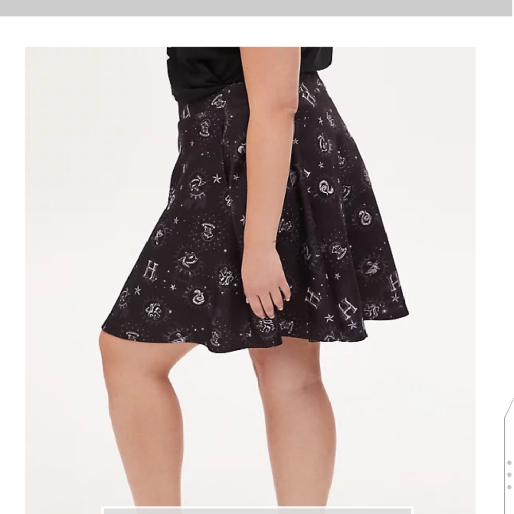 🆕HARRY POTTER HOGWARTS SCUBA KNIT SKATER SKIRT - Picture 3 of 7